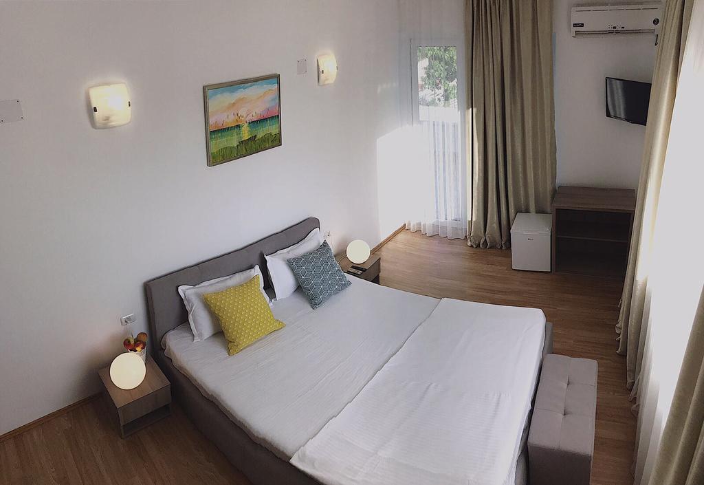 Vila Miruna Hotel Eforie Nord Buitenkant foto